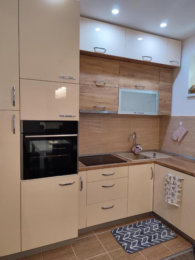Ferienwohnung Stan Andja Sremska Mitrovica Exterior foto