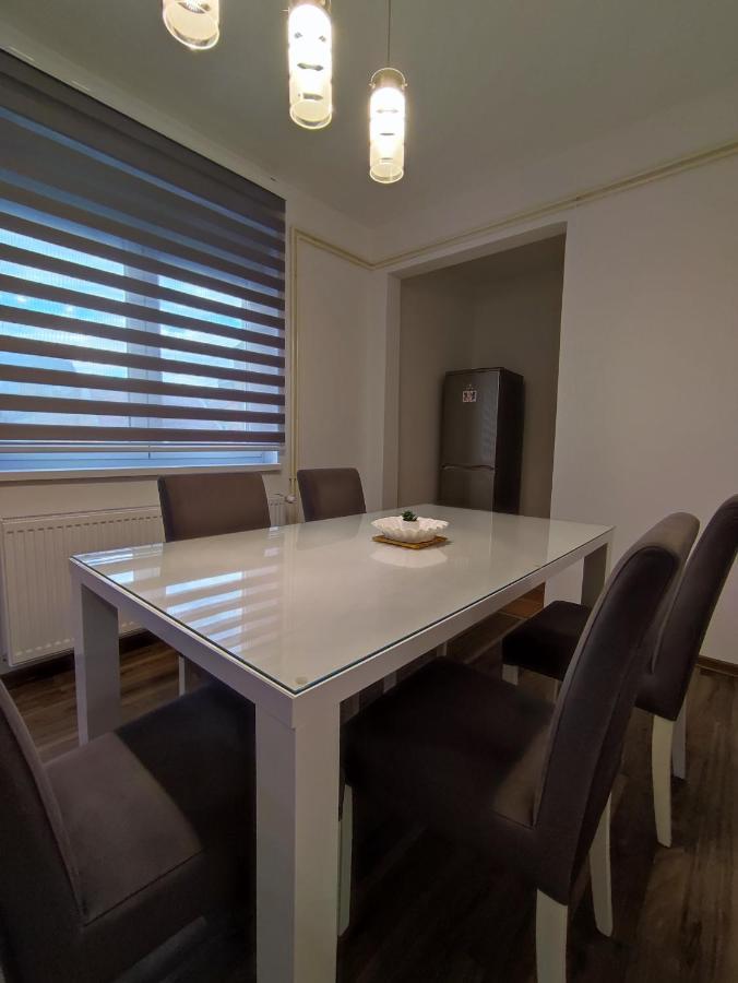 Ferienwohnung Stan Andja Sremska Mitrovica Exterior foto